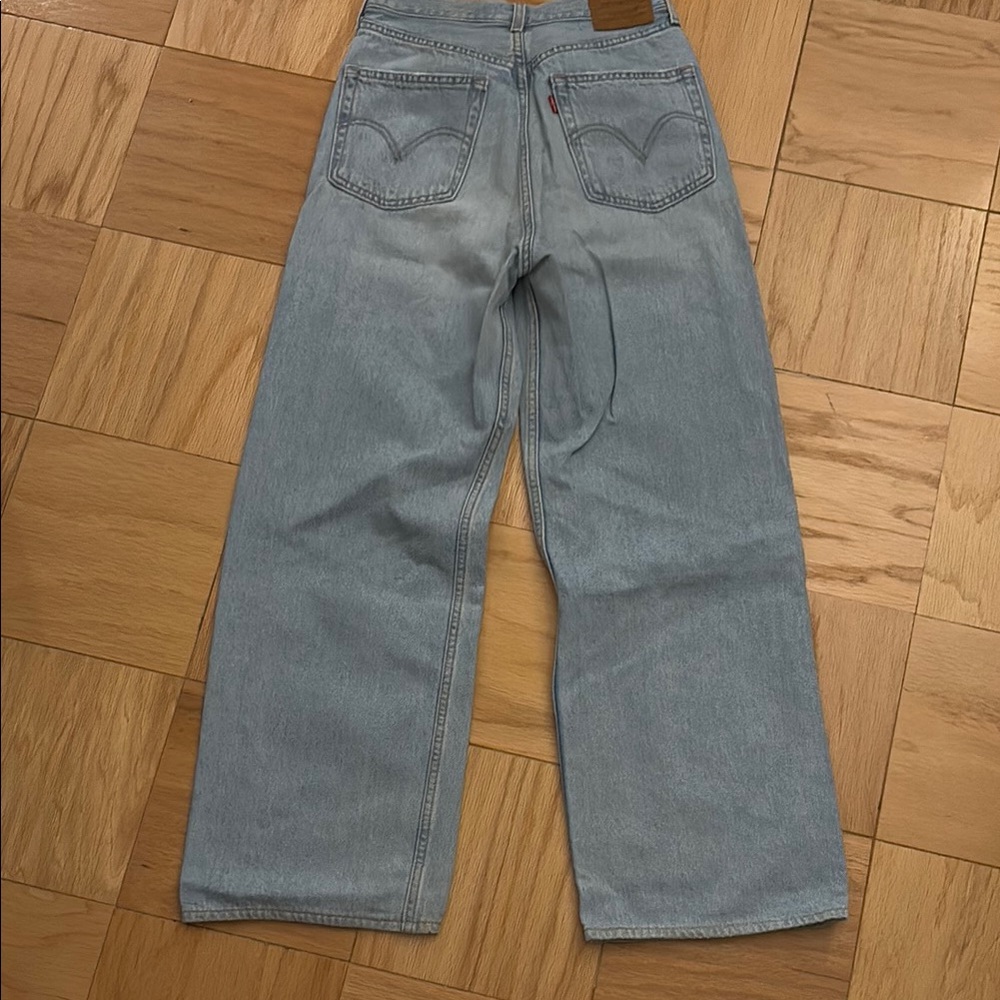 Levi’s high & loose Light Blue Women's Jeans Size 27 - Picture 2 of 6